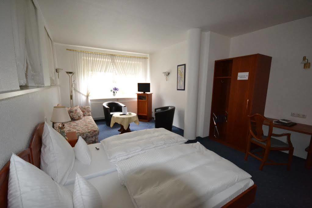 Ina Hotel Consul Киль Экстерьер фото